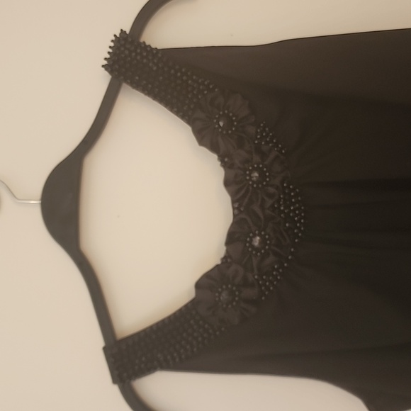 Haut avec broderie - Top with embrodery - Picture 4 of 4